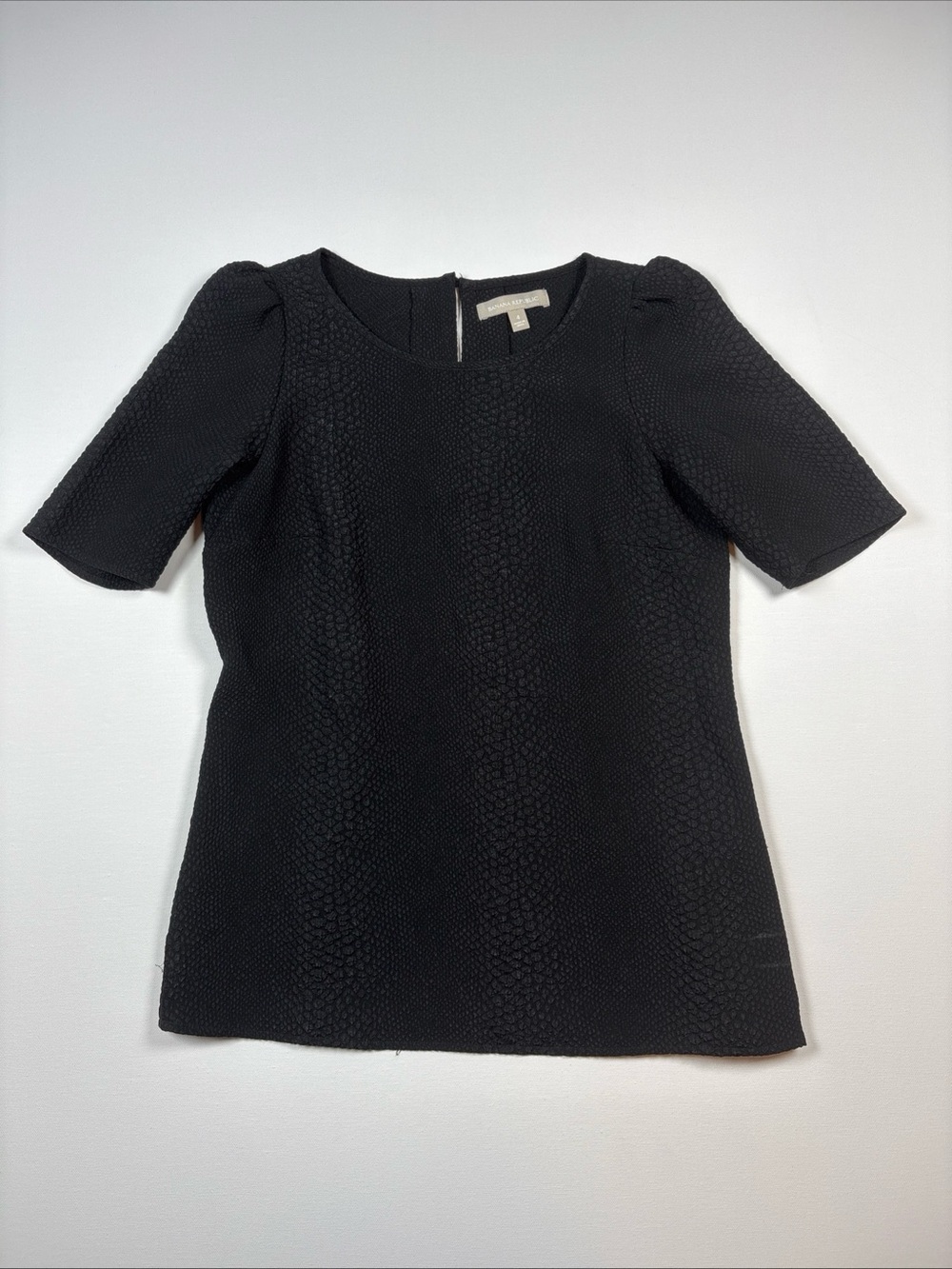 Banana Republic Black Textured Short Sleeve Top